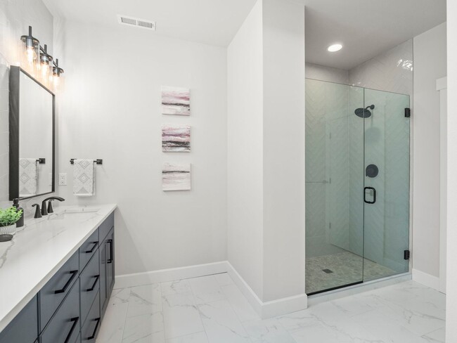 Building Photo - Exclusive Tumble Creek!  Try before you bu...
