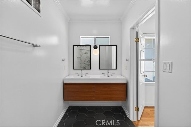 Building Photo - 520 N Citrus Ave