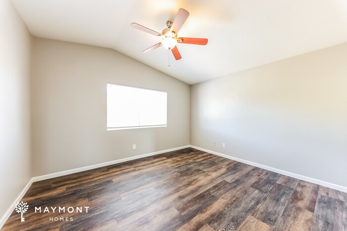 Building Photo - 311 E Mountain View Rd