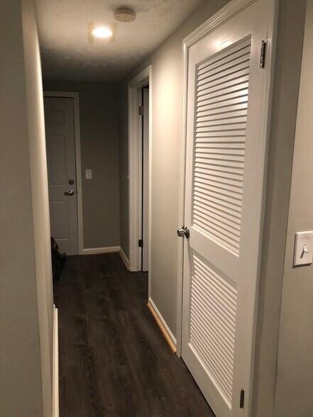 Building Photo - 5224 N 84th St