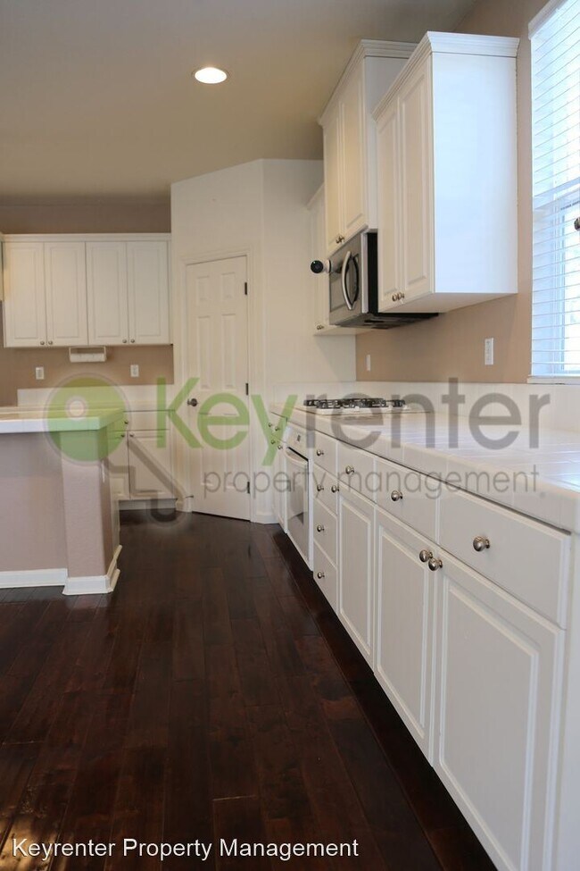 Building Photo - 3 br, 2 bath House - 7001 Kelmscott Lane