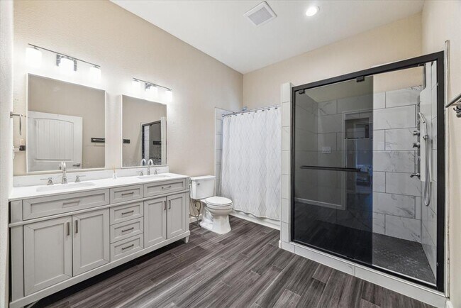 Building Photo - 24727 Saddlespur Ln