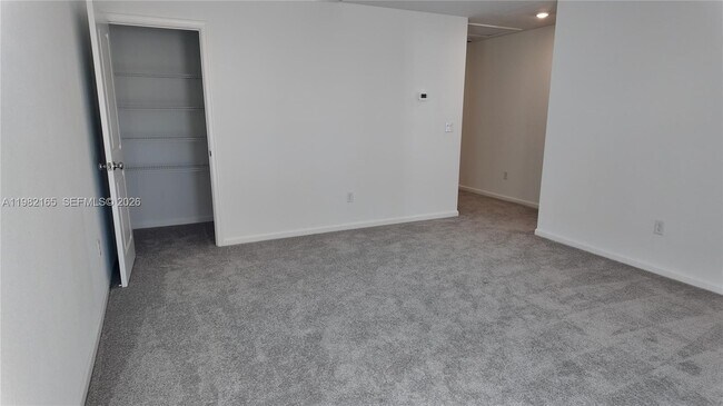 Building Photo - 10722 NW Moon Rise Ln