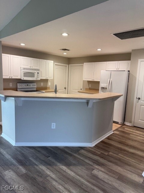 Building Photo - 2817 NE 4th Ave