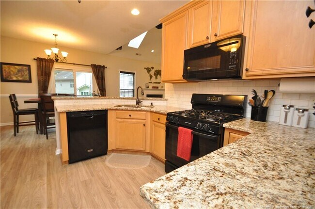 Building Photo - 5633 Yates Garden Ln
