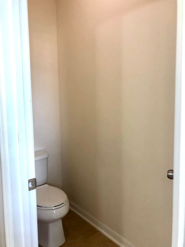 Building Photo - Nice 3/2.5 Two Story Condo in East Orlando!