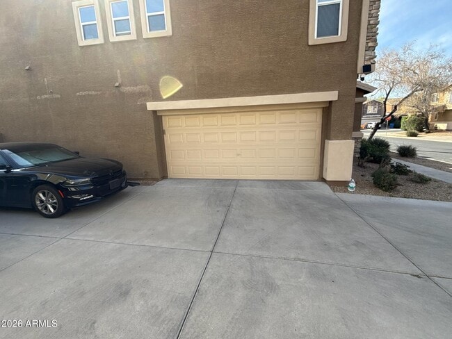 Building Photo - 3029 W Villa Cassandra Dr