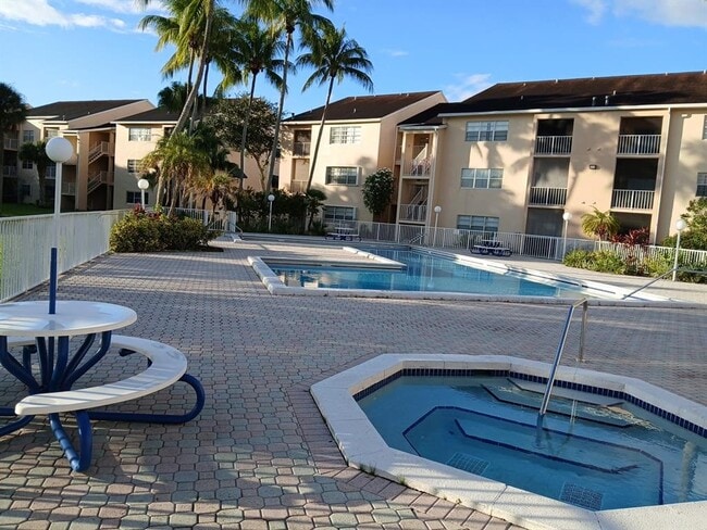 Building Photo - 15300 SW 106th Terrace