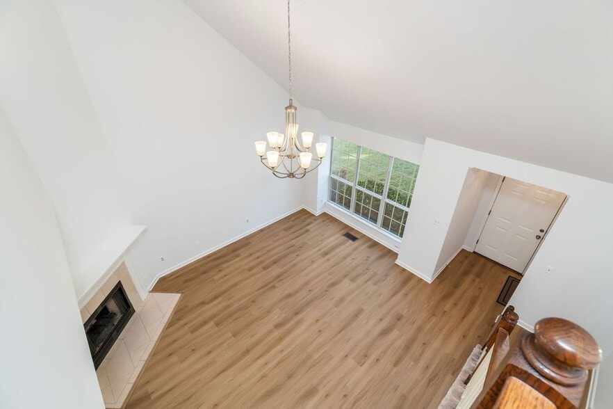 Building Photo - 10149 Highgate Cir