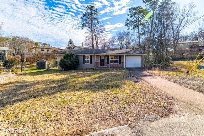 Building Photo - 5601 Ludbury Ln NW