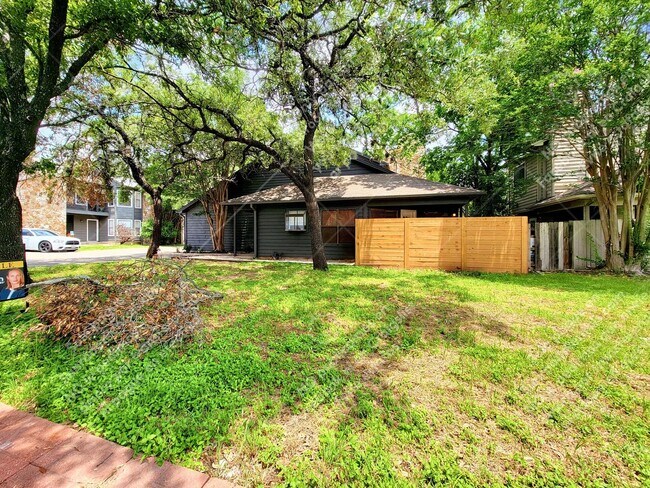 Building Photo - 8706 Schick Rd A