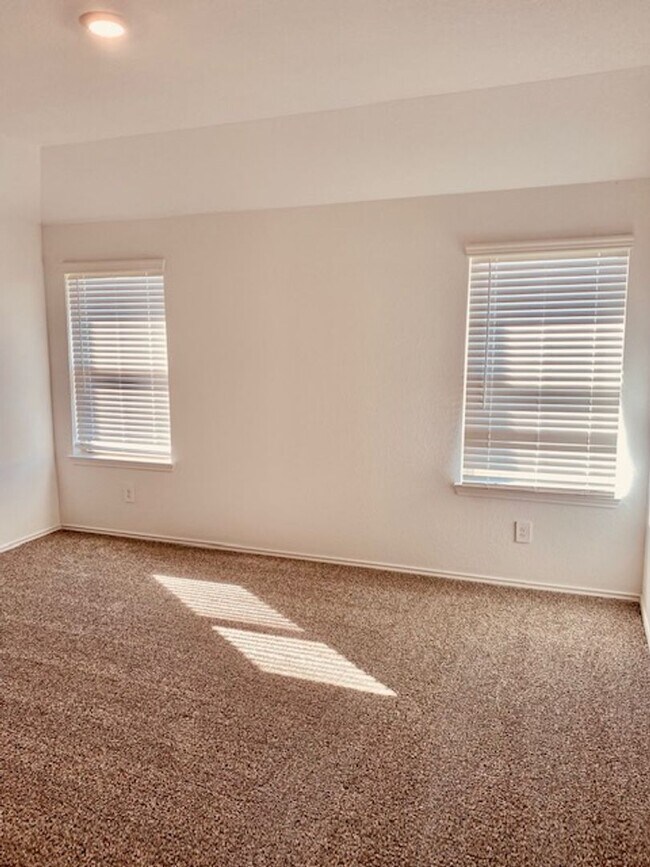 Building Photo - . BEAUTIFUL BRAND NEW 3 BEDROOM BATH HOME ...