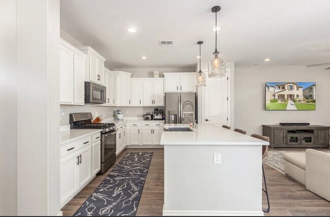 Building Photo - Welcome to your next home at Cooley Station!