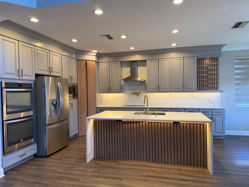 Building Photo - 11805 Holly Creek Dr