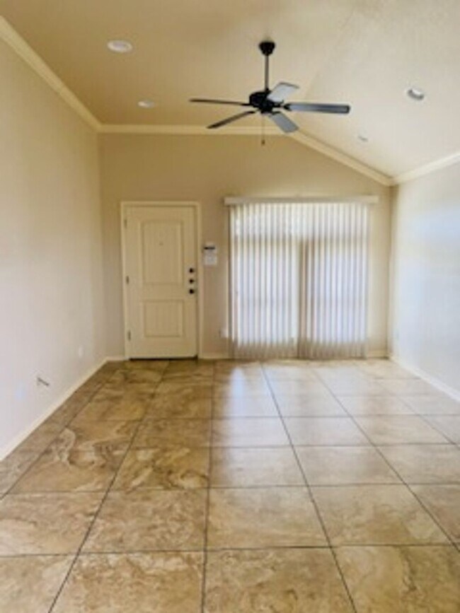 Building Photo - 5911 Cactus Flower Ln