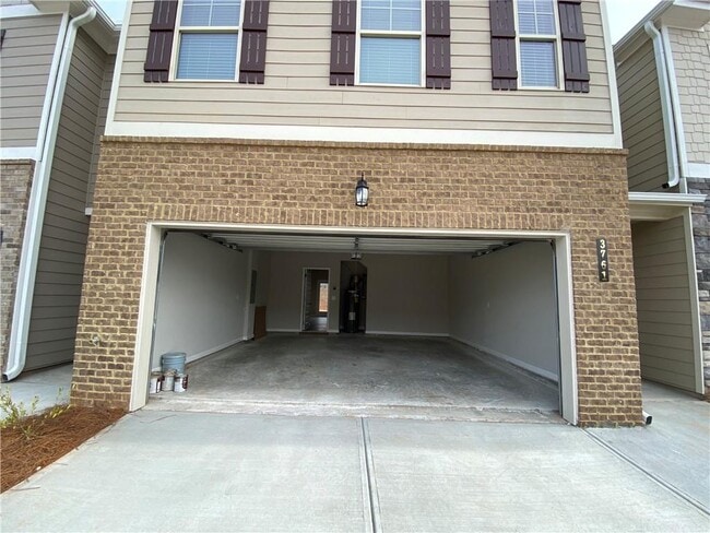 Building Photo - 3761 Prospect Point Dr