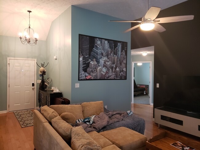 Lots of great lighting and fans in living room and all bedrooms. - 820 Laramie Ct