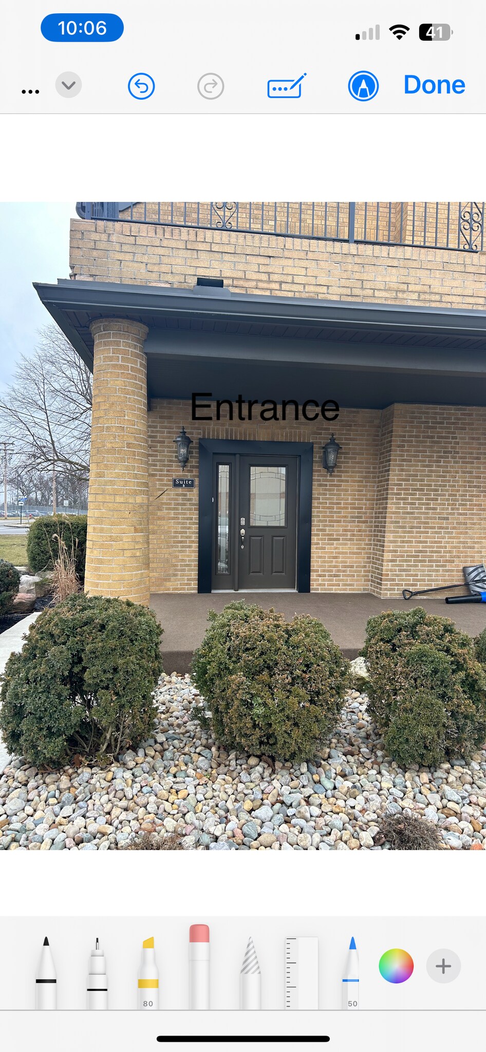 Separate Entry - 547 N Broadway St