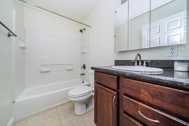 Building Photo - Bright 3BD/2BA Upper Condo in Oceanside with Balcony, Community Pool & Tennis Courts