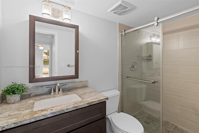 Building Photo - 16851 NE 23rd Ave