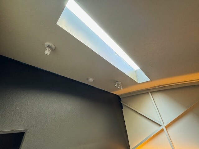 Building Photo - 440 W 900 S