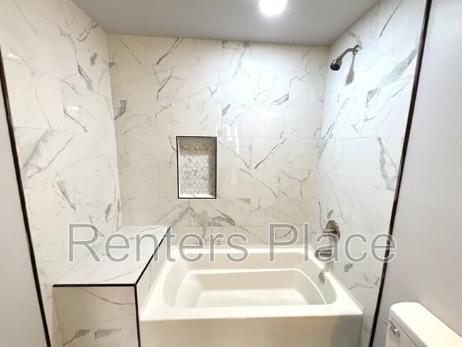 Building Photo - 4204 S 25th W Ave