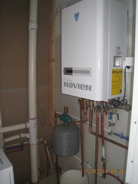 Building Photo - 82 California St