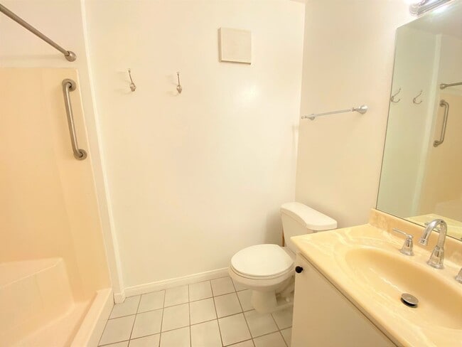 Building Photo - Peek A Boo View of San Diego Bay! Serene C...