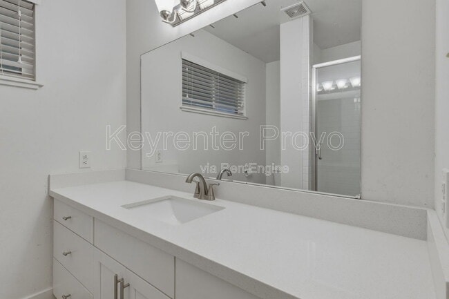 Building Photo - 2871 Marrcrest W