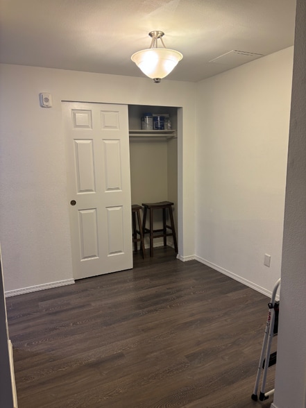 Building Photo - 22831 30th Ave S