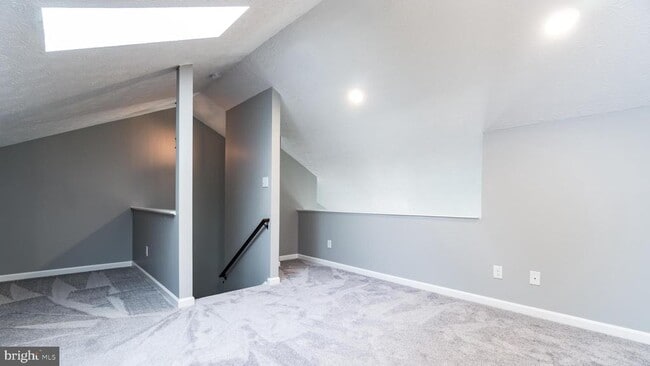 Building Photo - 2632 Daniel Terrace