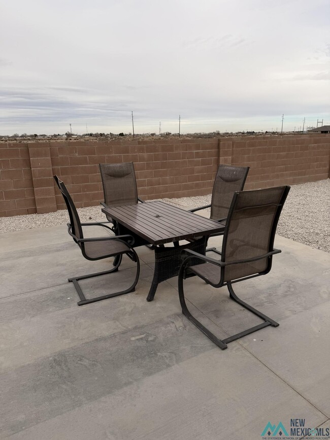 Building Photo - 2902 Browning Ave