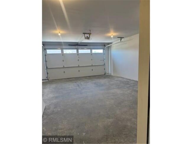 Building Photo - 1226-1228 Wisteria Ln