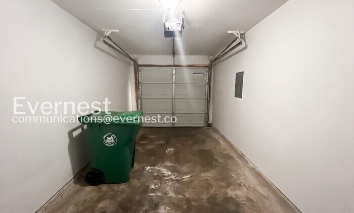 Building Photo - 3833 Conley Downs Dr