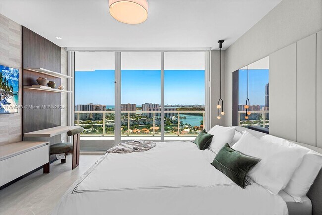 Building Photo - 400 Sunny Isles Blvd
