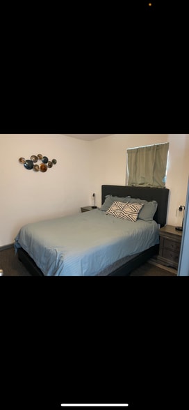 Building Photo - 4806 6th St