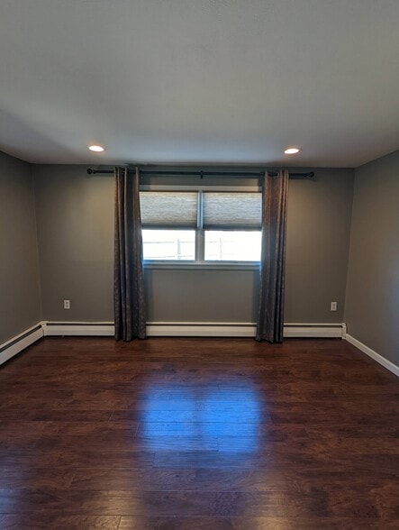 Building Photo - 710 Keith Ln