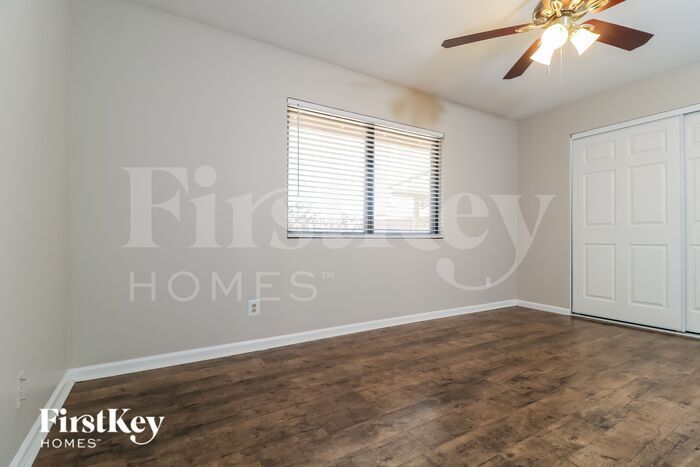 Building Photo - 17824 N 57th Dr