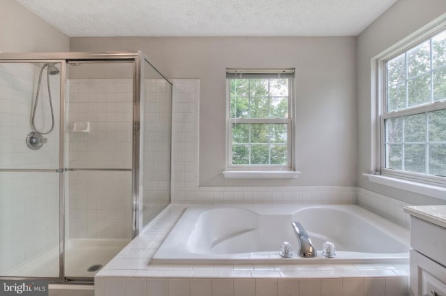 Building Photo - 11 St Williams Way