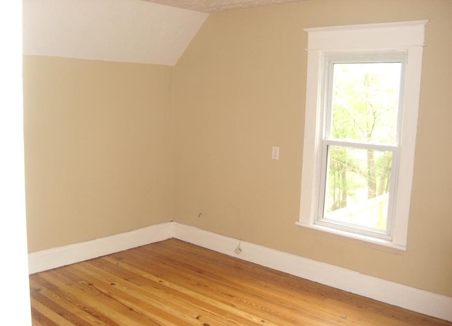 Building Photo - 1135 Bissell St