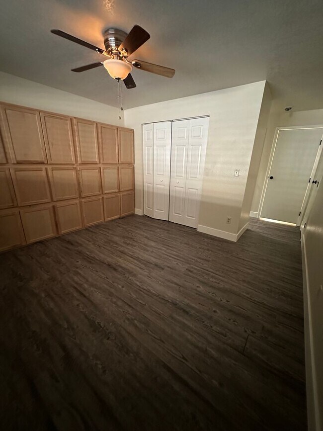 Building Photo - Limited-Time Offer: $500 Off First Month’s Rent!