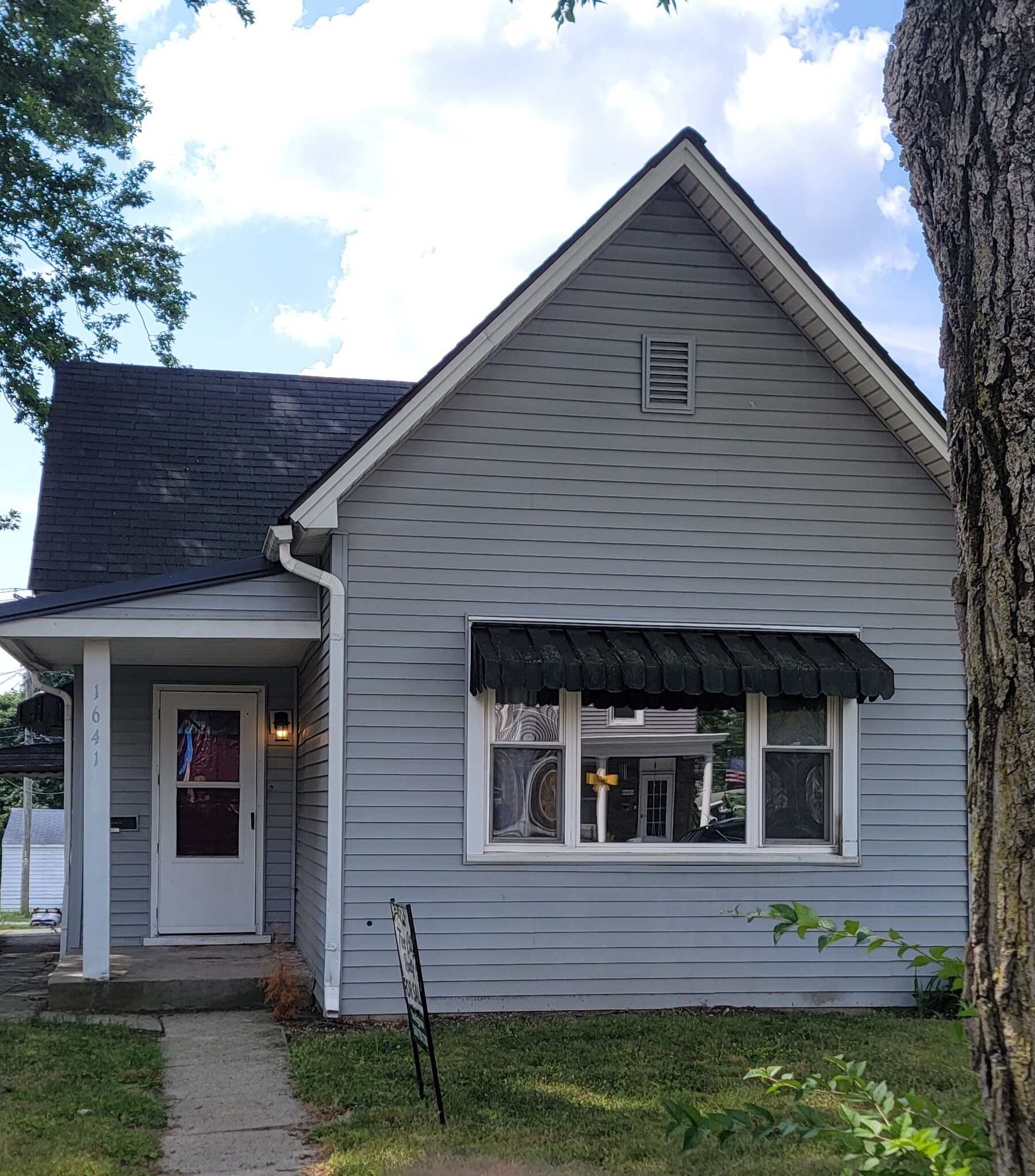 Building Photo - 1641 Howell St