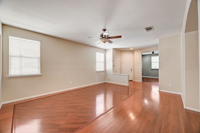 Building Photo - Single Story Single Family Home in Gated Community within N Las Vegas