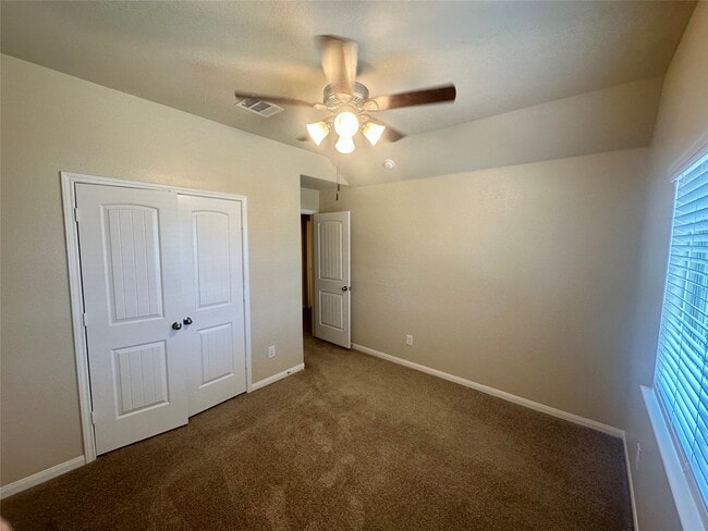 Building Photo - 15518 Marina Dr