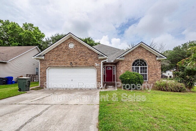 Building Photo - 1584 Kentwood Cir