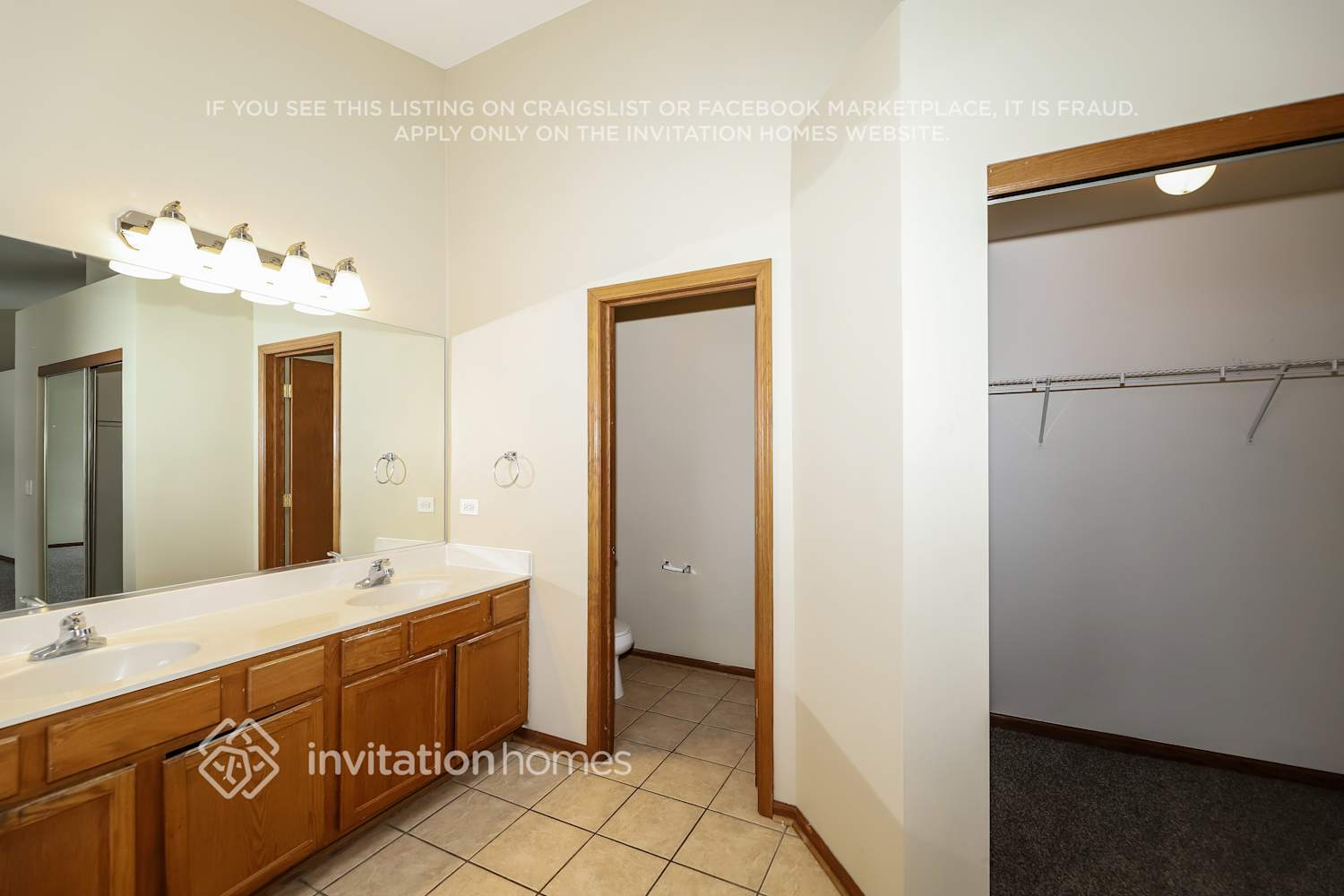 Building Photo - 16464 Coventry Ln