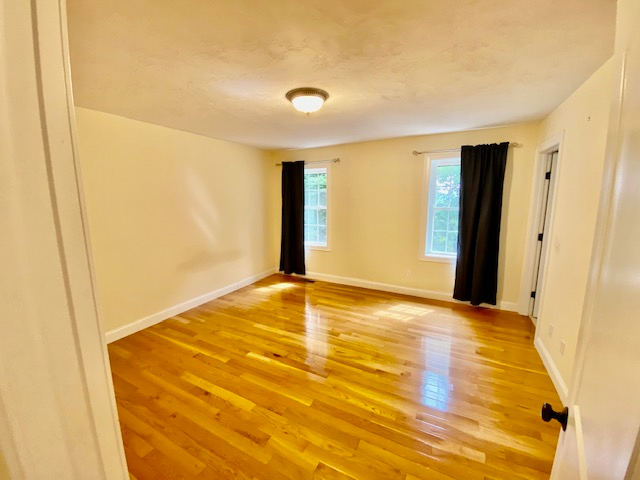 Building Photo - 16 Cadorna Rd