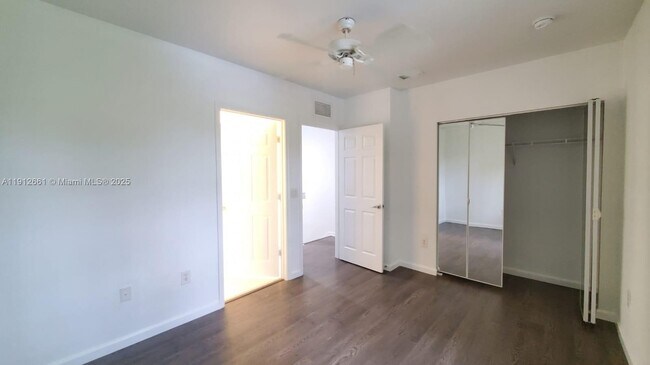 Building Photo - 8222 SW 27th St