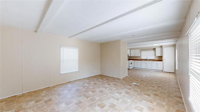 Building Photo - 8472 Preston N Dr