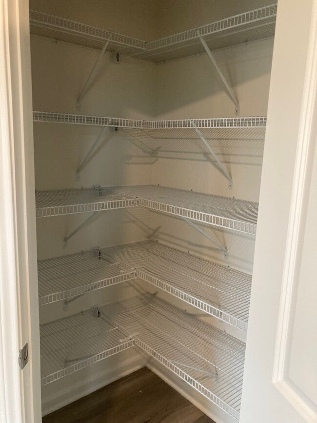 Building Photo - 3007 Boran Dr